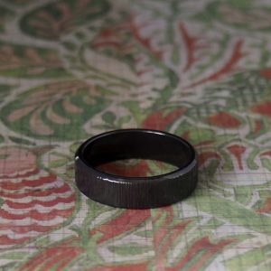 Soldier - Zirconium 6x1.6mm Band with Heavy Bark Cross Size T