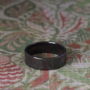 Trooper - Zirconium 7x1.4mm Band Flat Profile with Round Edges Size V
