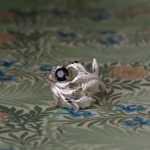 Holly V2 - STG .45ct Teal Sapphire Leaf Detail Dress Ring Size N 1/2