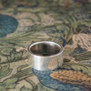 Squadron - STG 6.7mm Wide Flat Square Band with Polished Finish Size S