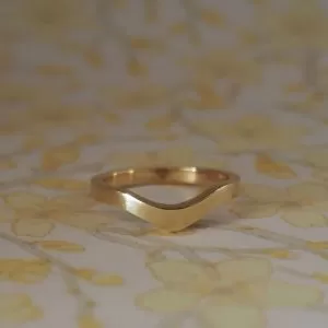 Colleen - 18YG 2.2mm Wide Flat Profile Shaped Band Size M